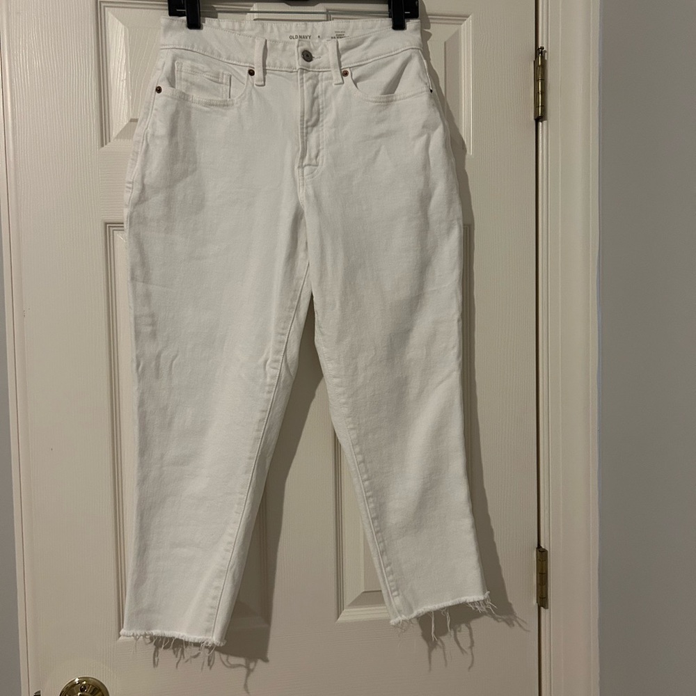 Old Navy White Ankle Cropped Jeans